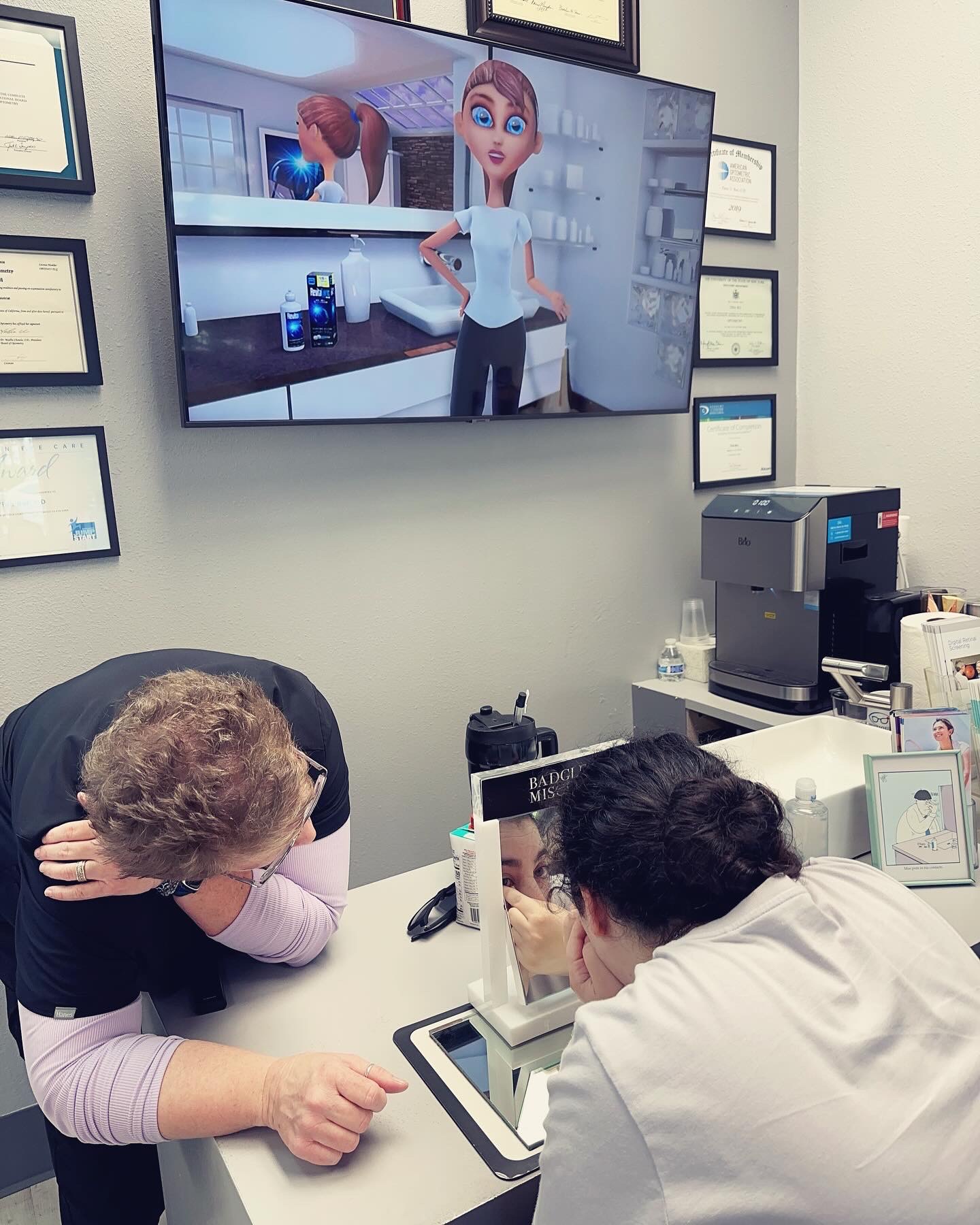 Contact lens fitting at Buitique Optometry
